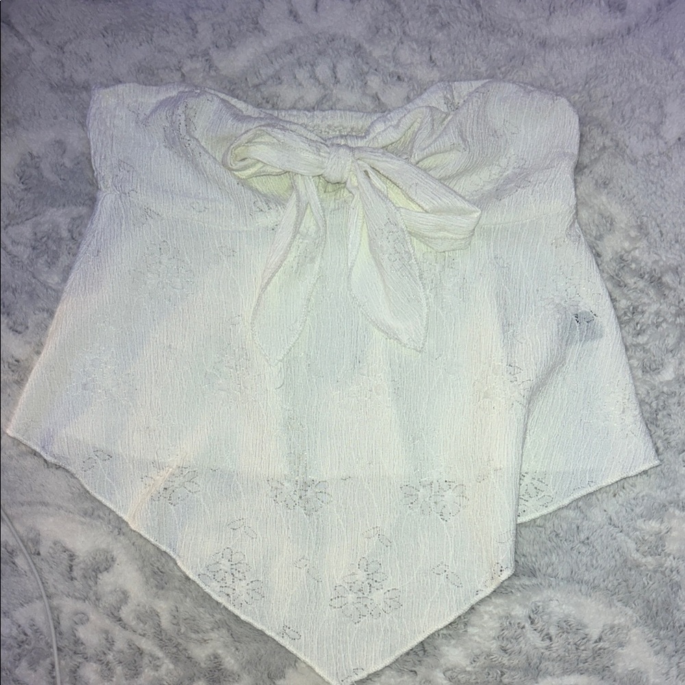 SHEIN White Lace Crop Top